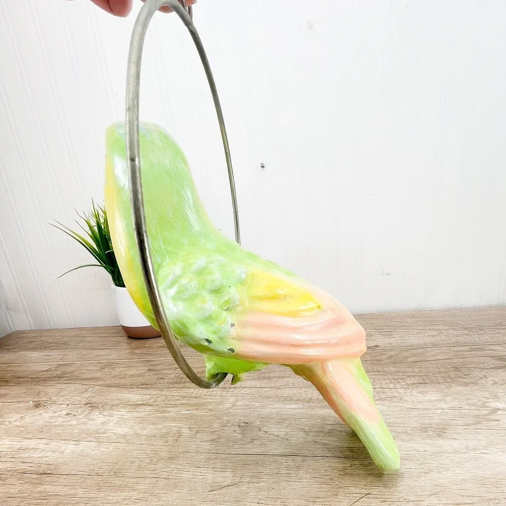 VTG Toucan‎ Parrot Hand-Painted Signed Sculpture Paper Mache Bustamante Style